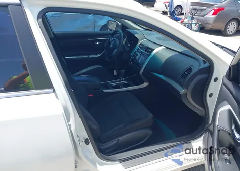 2015 Nissan Altima 2.5/2.5 S/2.5 Sl/2.5 Sv from USA, damaged, VIN 1N4AL3AP5FN386764